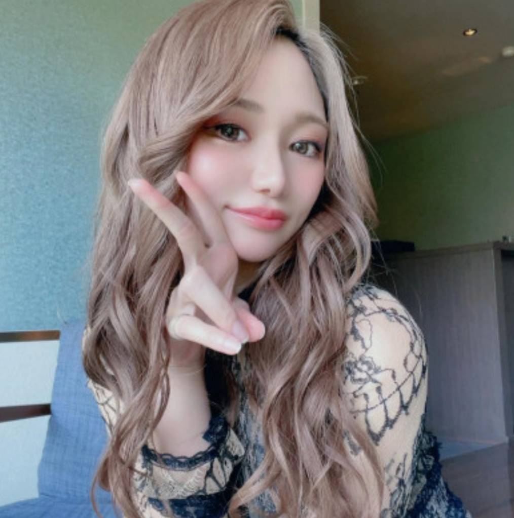 らいくらぶのサクラ「元キャバ嬢🎉さや【生】」
