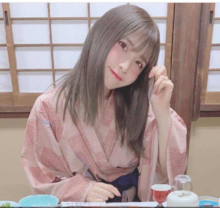 匿名チャットのサクラ「愛奈」