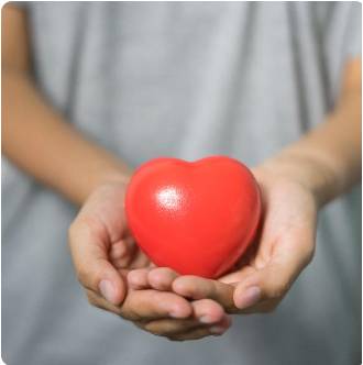 オーブの光の占い師「愛宝院凪」