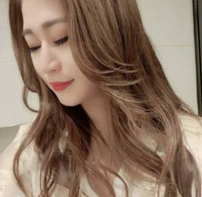  Luxuryのサクラ「優樹菜」 