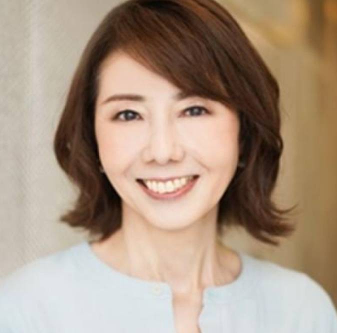 昭和ロマンスのサクラ「香奈」