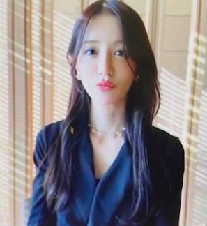 ご近所ロマンスラボのサクラ「ゆりこ【外科医】」