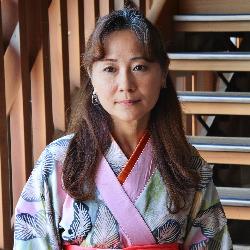 星読みの館の鑑定師「天蓋雫」